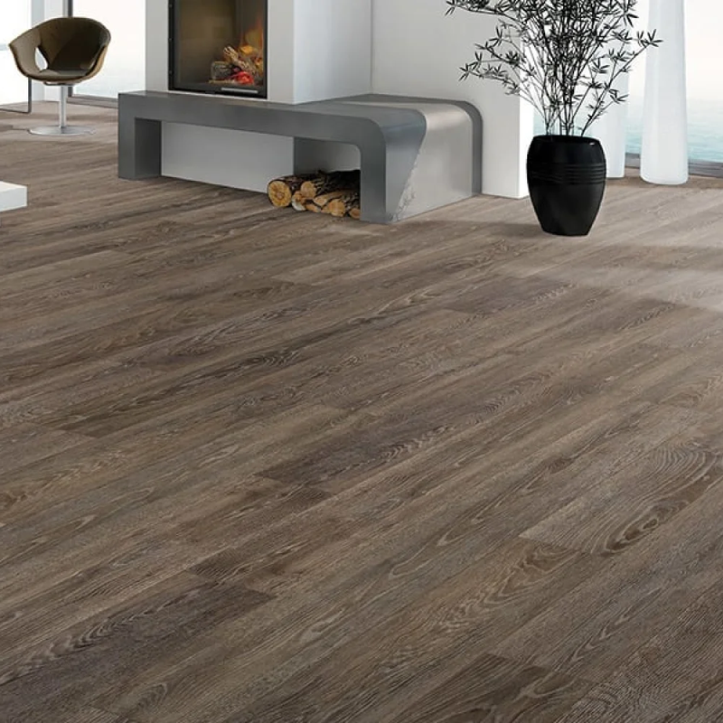 Quality luxury vinyl in West Bloomfield, MI from Riemer Floors